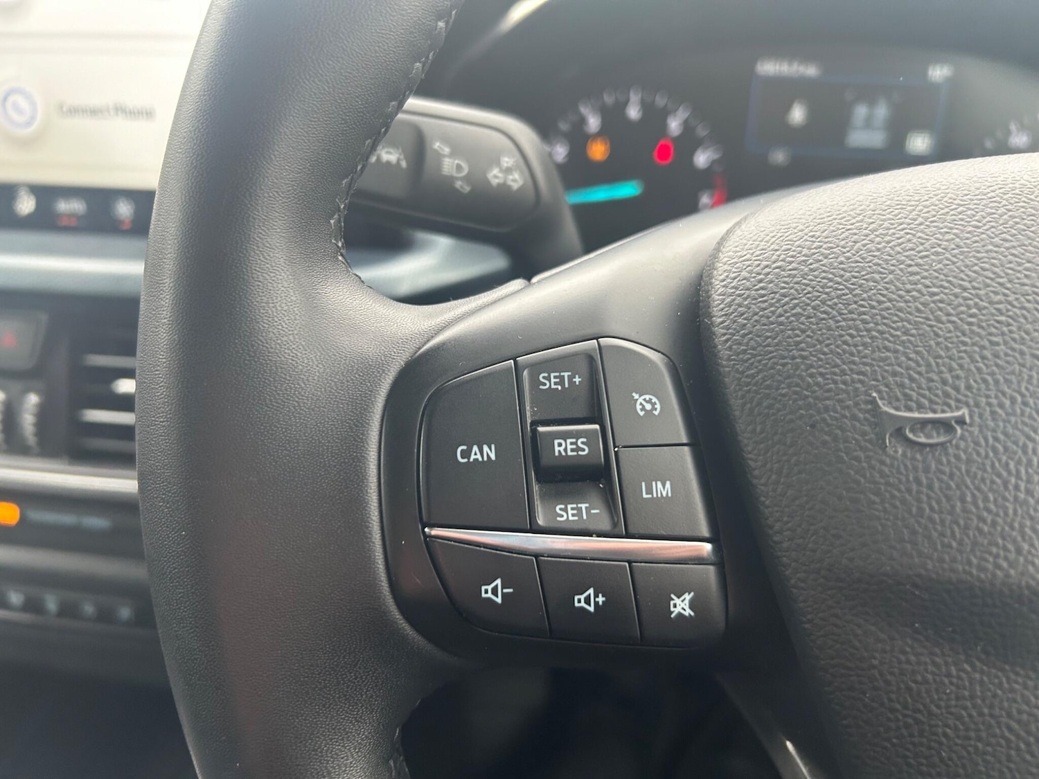 Used Ford Focus 2023 for sale - 77854074: Photo 13