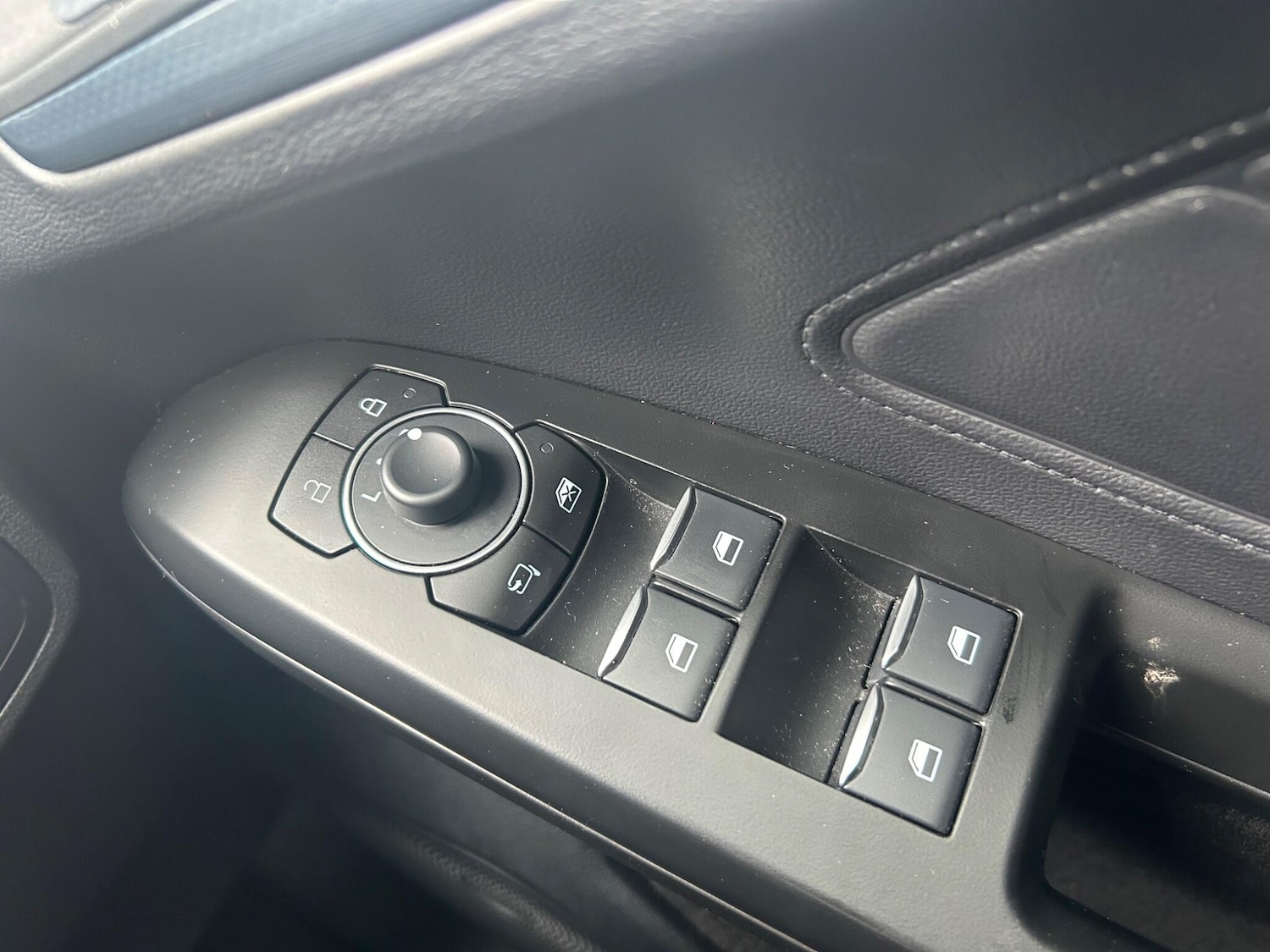 Used Ford Focus 2023 for sale - 77854074: Photo 15