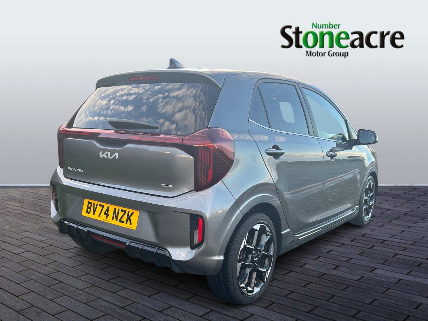 Used Kia Picanto 2024 for sale - 76735101: Photo 3