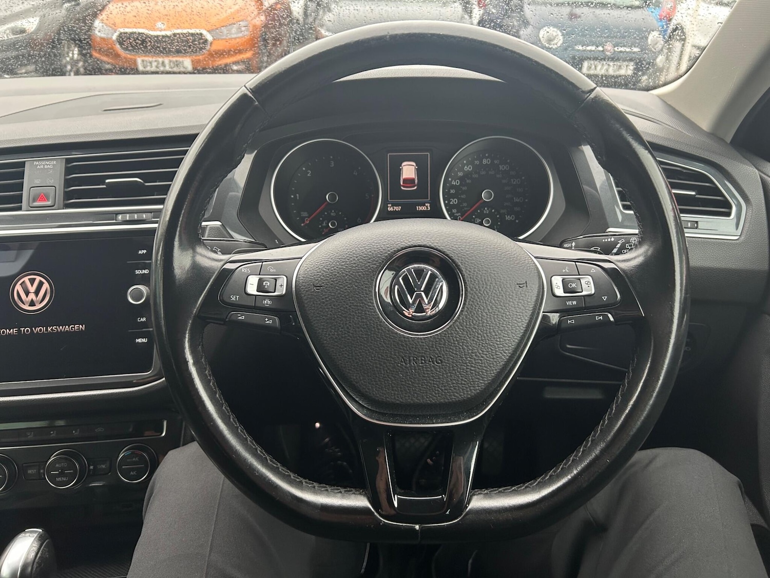 Used Volkswagen Tiguan 2018 for sale - 77156203: Photo 11