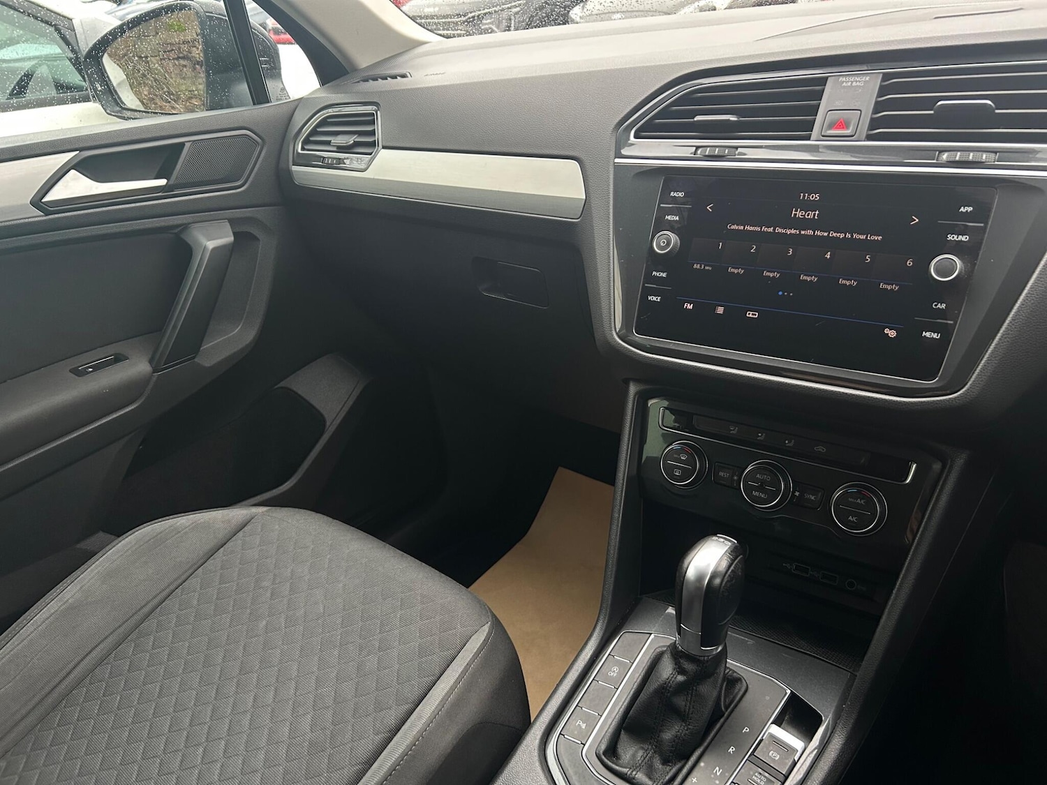 Used Volkswagen Tiguan 2018 for sale - 77156203: Photo 17