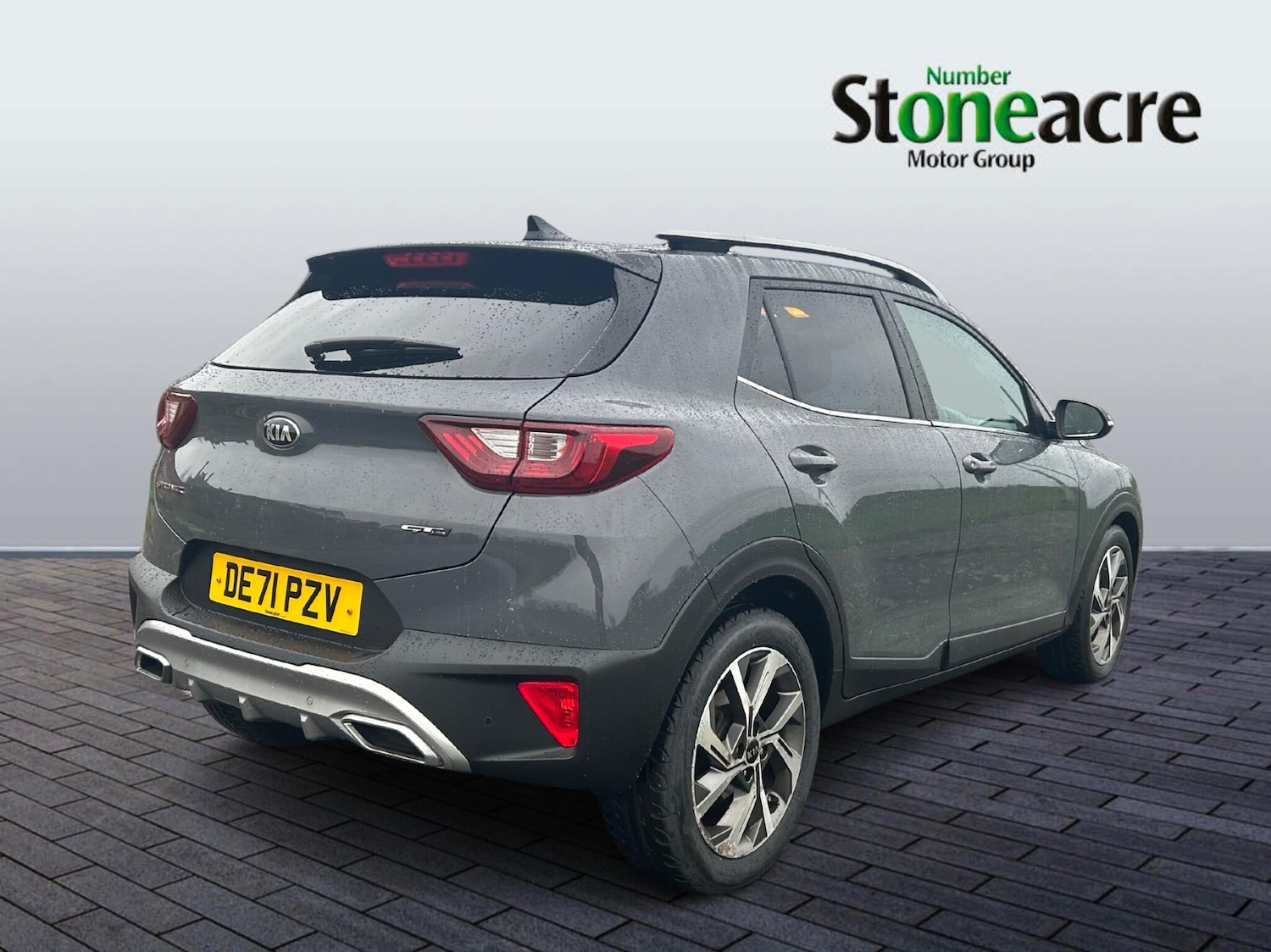 Used Kia Stonic 2021 for sale - 76994552: Photo 3