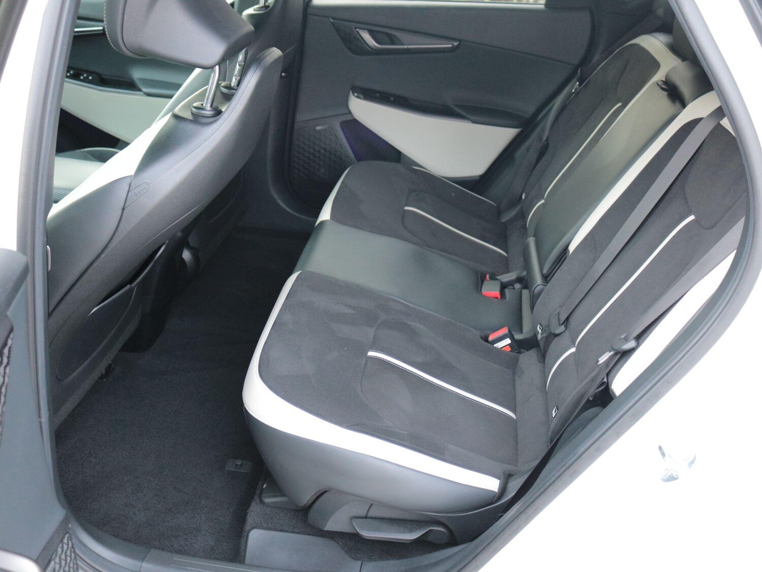 Used Kia EV6 2024 for sale - 77597673: Photo 28