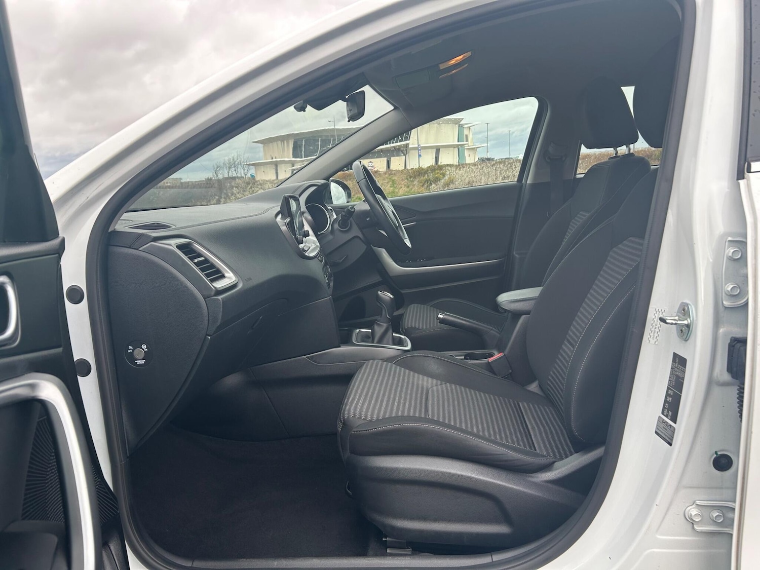 Used Kia XCeed for sale - 77852947: Photo 26