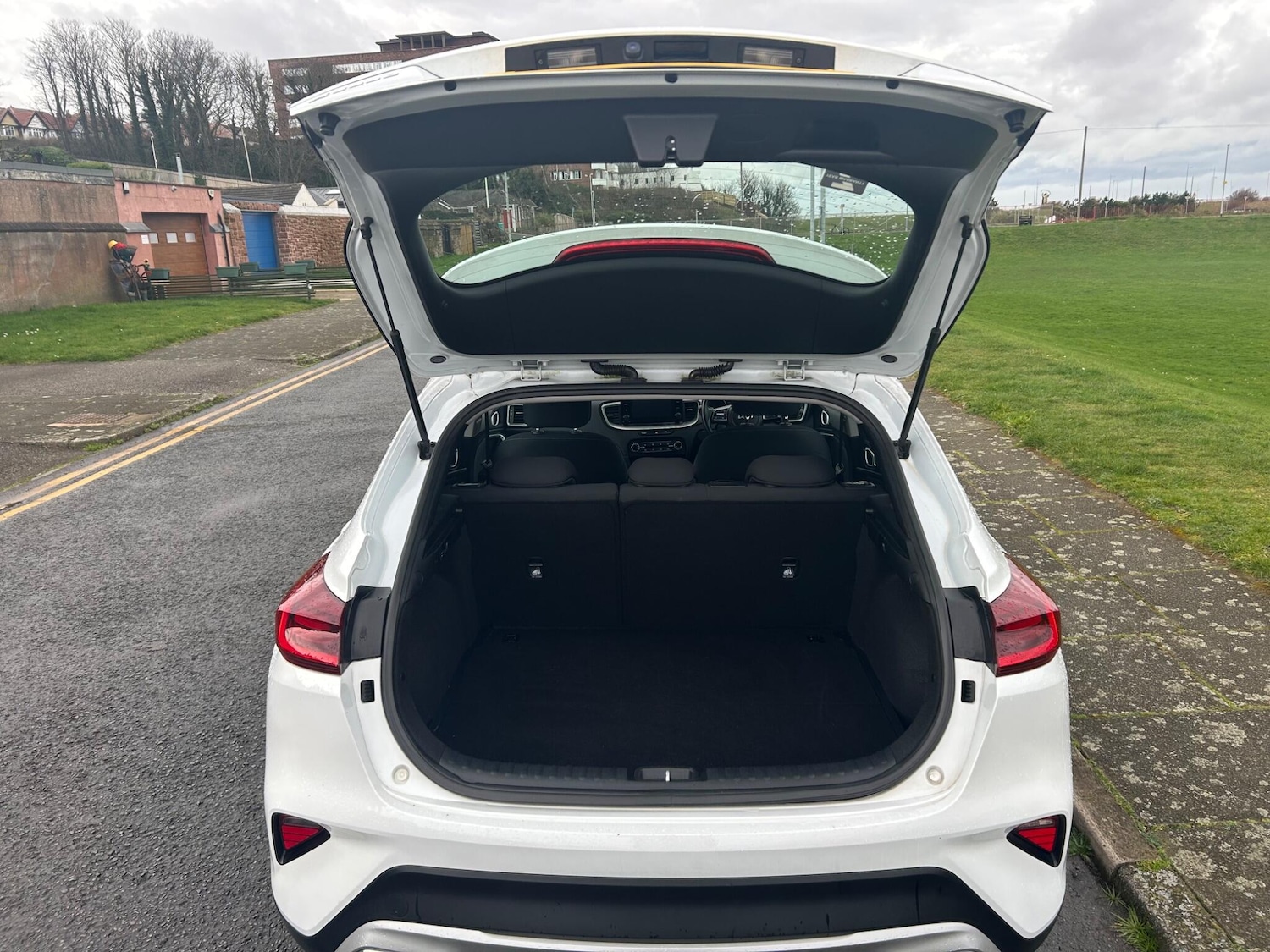 Used Kia XCeed for sale - 77852947: Photo 30