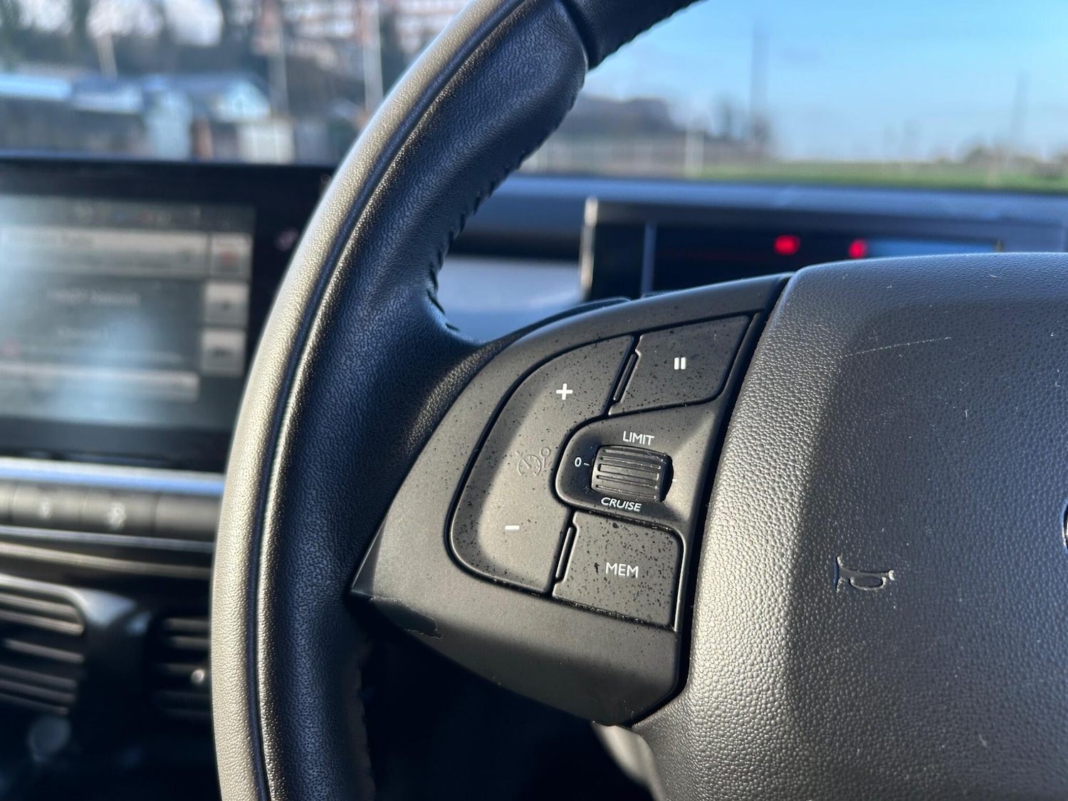 Used Citroen C4 Cactus 2018 for sale - 76538345: Photo 13