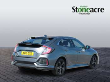 Used Honda Civic 2019 for sale - 74958110: Photo