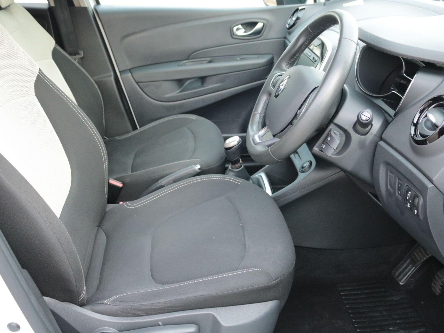 Used Renault Captur 2019 for sale - 77598505: Photo 13