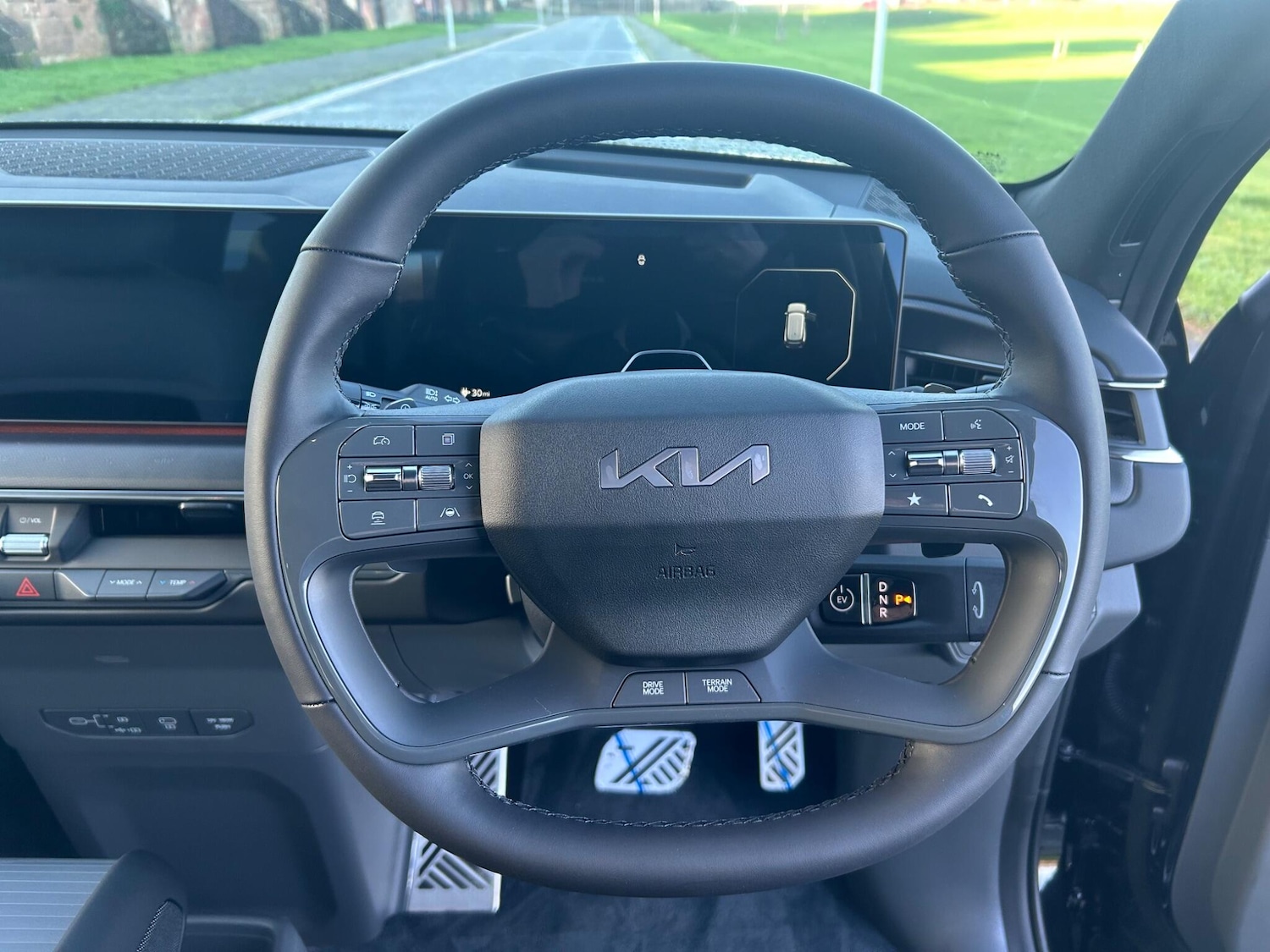 Used Kia EV9 2025 for sale - 77156621: Photo 11