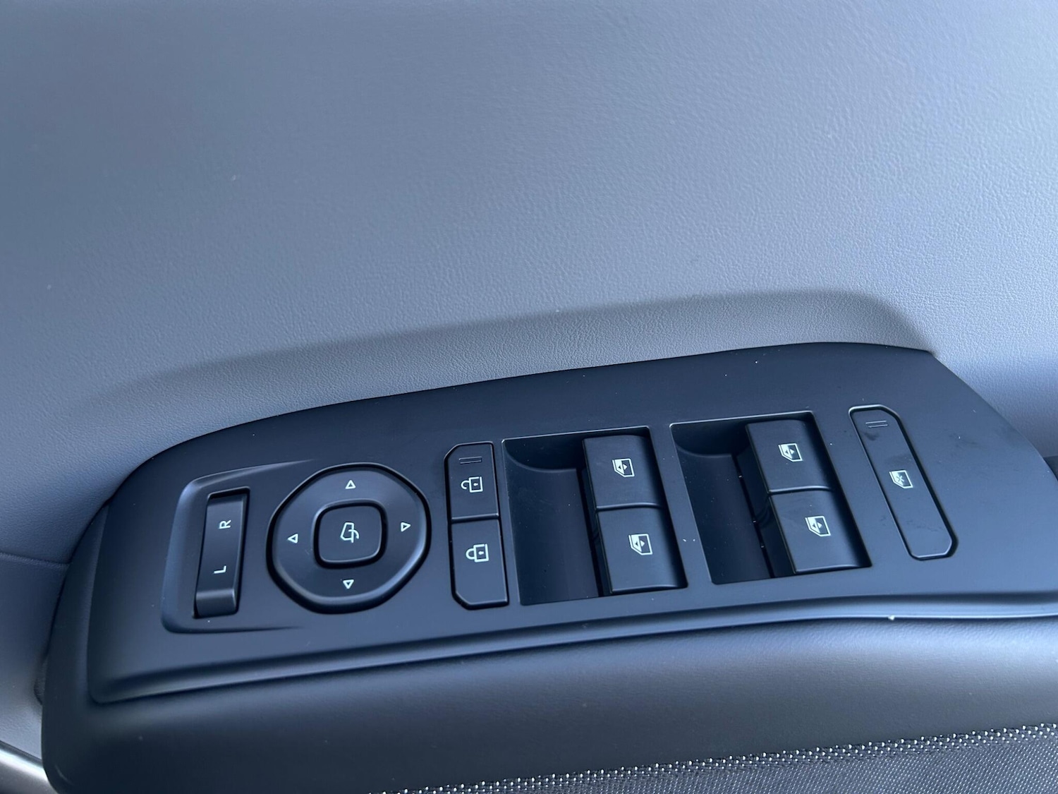 Used Kia EV9 2025 for sale - 77156621: Photo 16