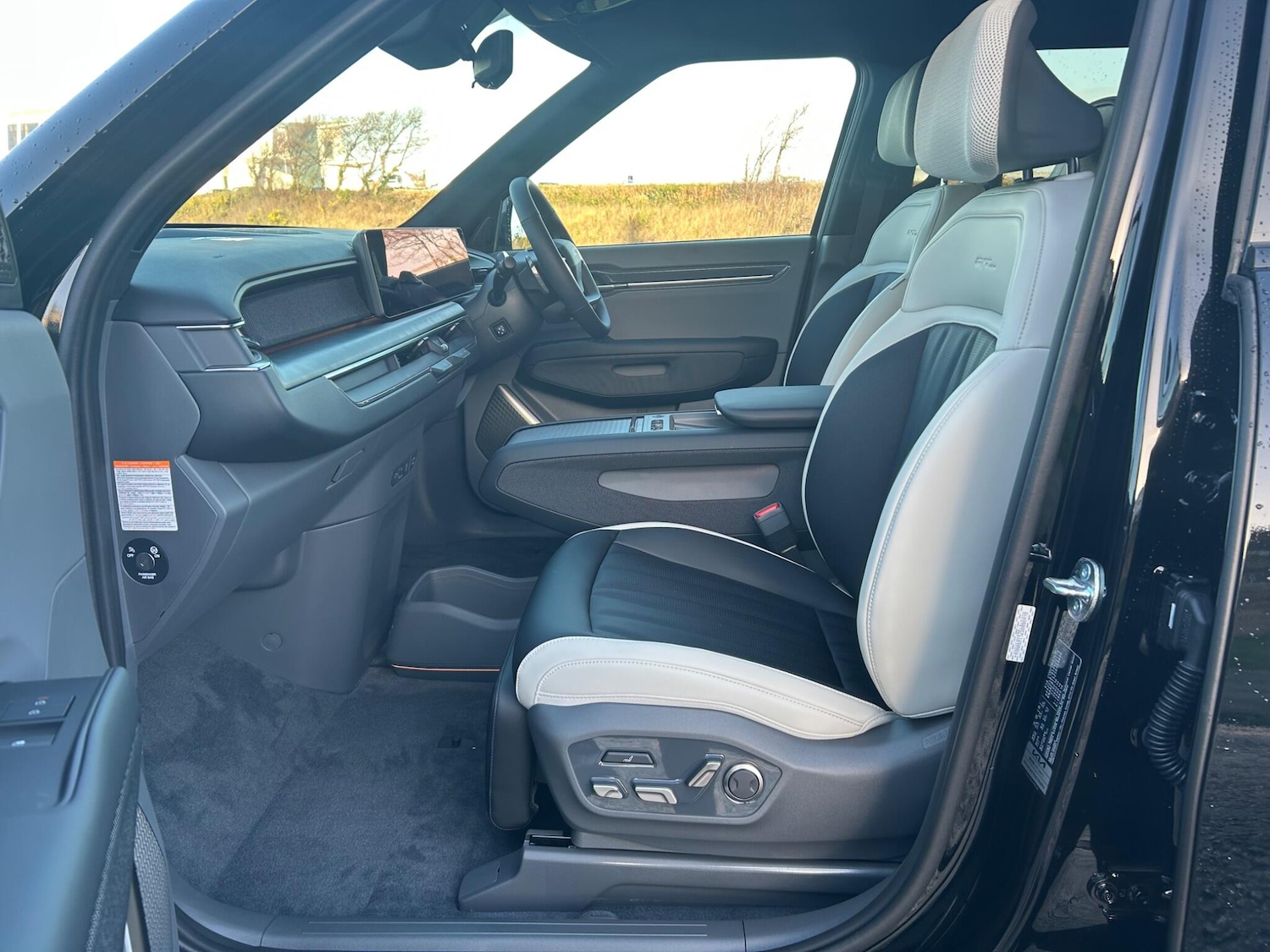 Used Kia EV9 2025 for sale - 77156621: Photo 30