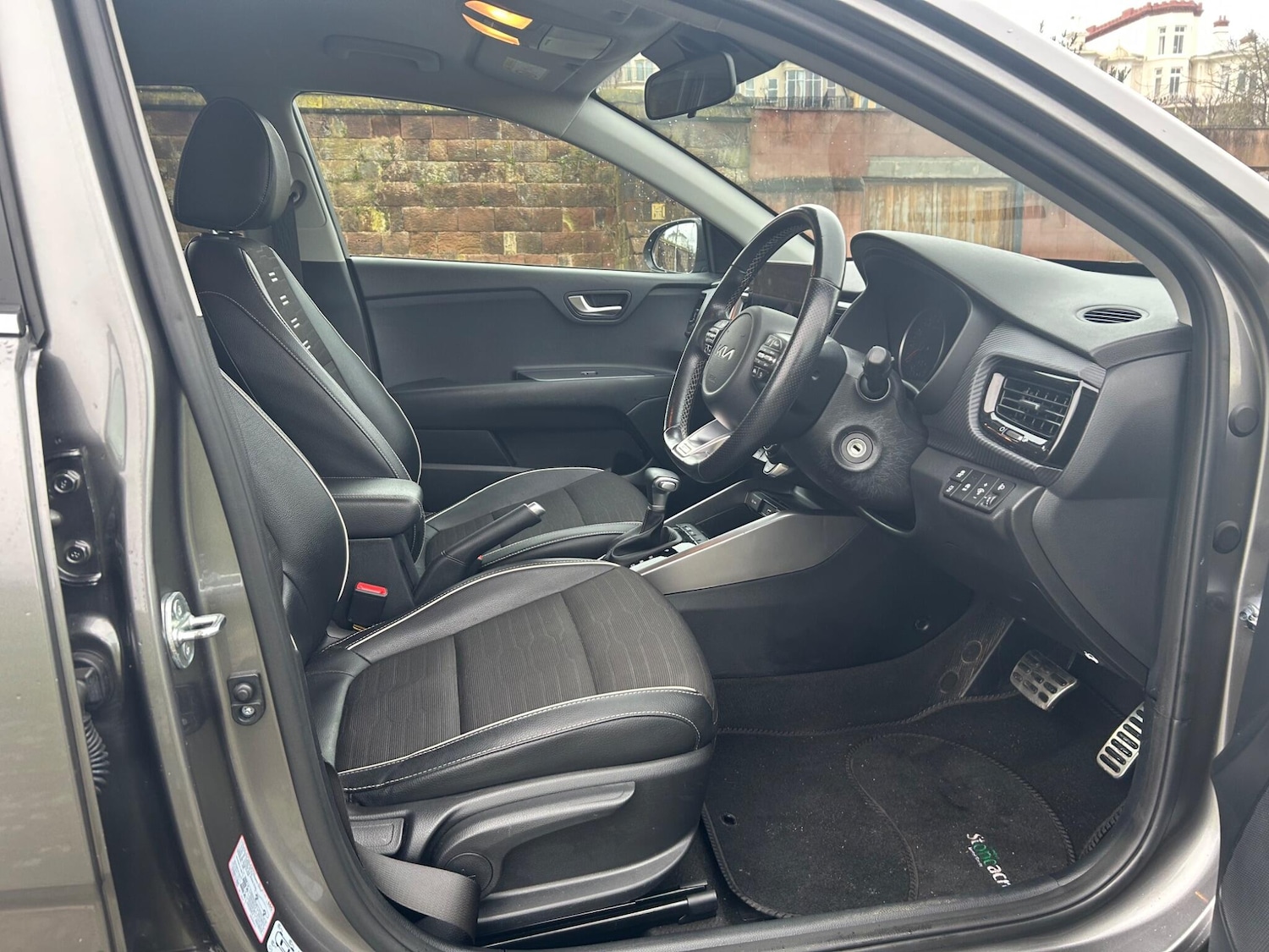 Used Kia Stonic 2024 for sale - 77737838: Photo 10