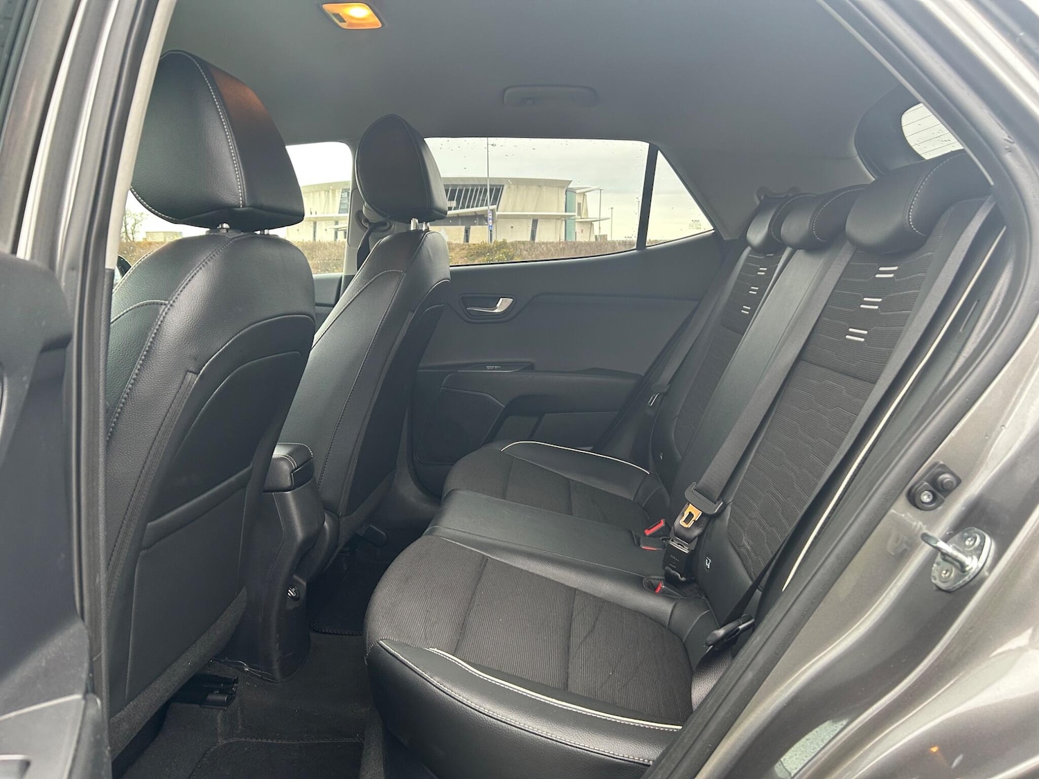 Used Kia Stonic 2024 for sale - 77737838: Photo 27