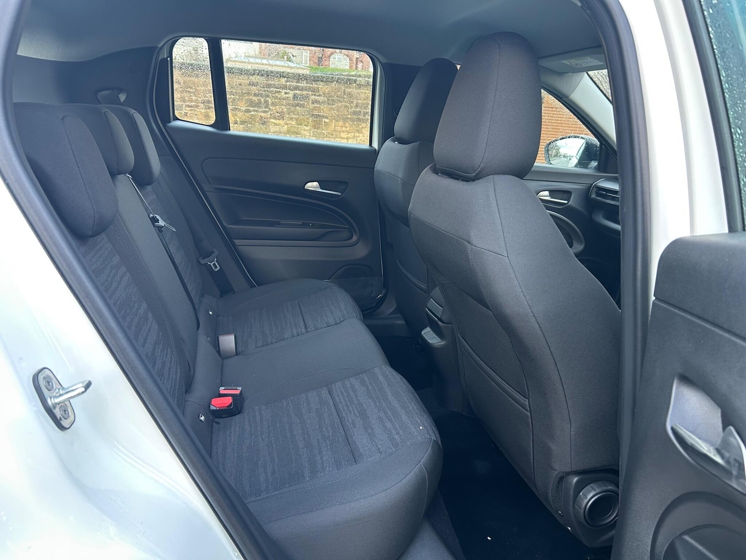 Used Jeep Avenger 2025 for sale - 76688593: Photo 29