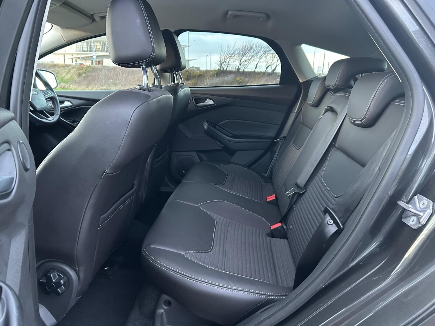 Used Ford Focus 2017 for sale - 77156050: Photo 28