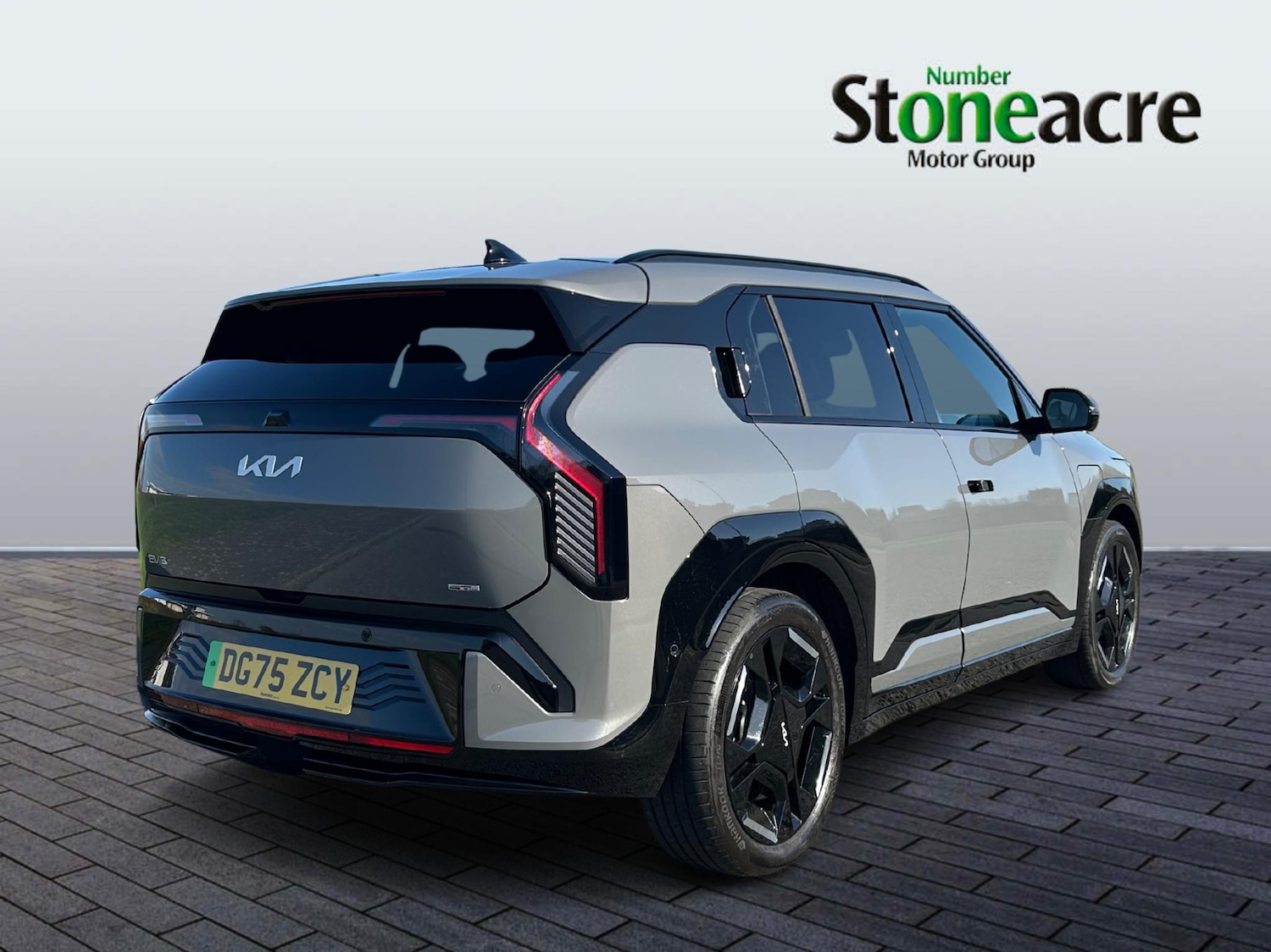 Used Kia EV3 2025 for sale - 78101171: Photo 3