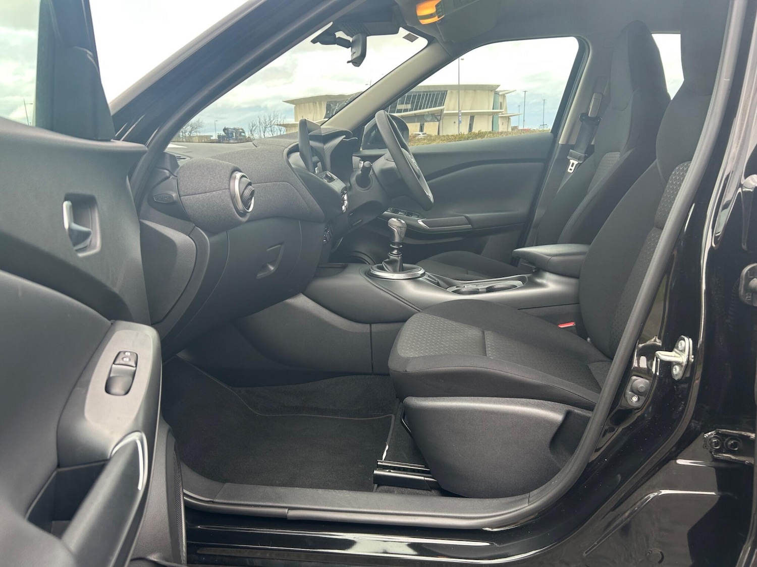 Used Nissan Juke 2024 for sale - 78006420: Photo 24