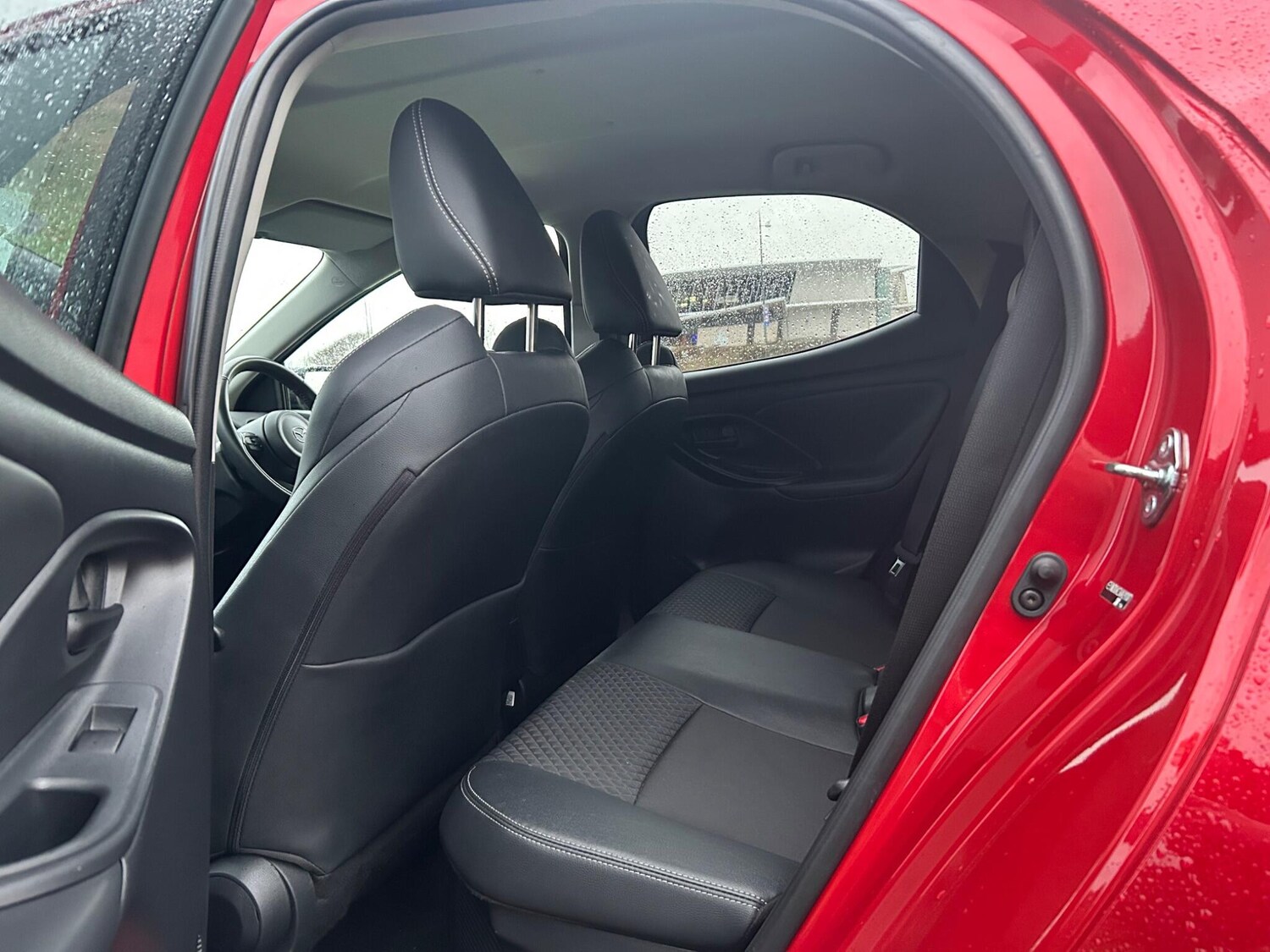 Used Mazda Mazda2 HYBRID 2023 for sale - 77496233: Photo 28