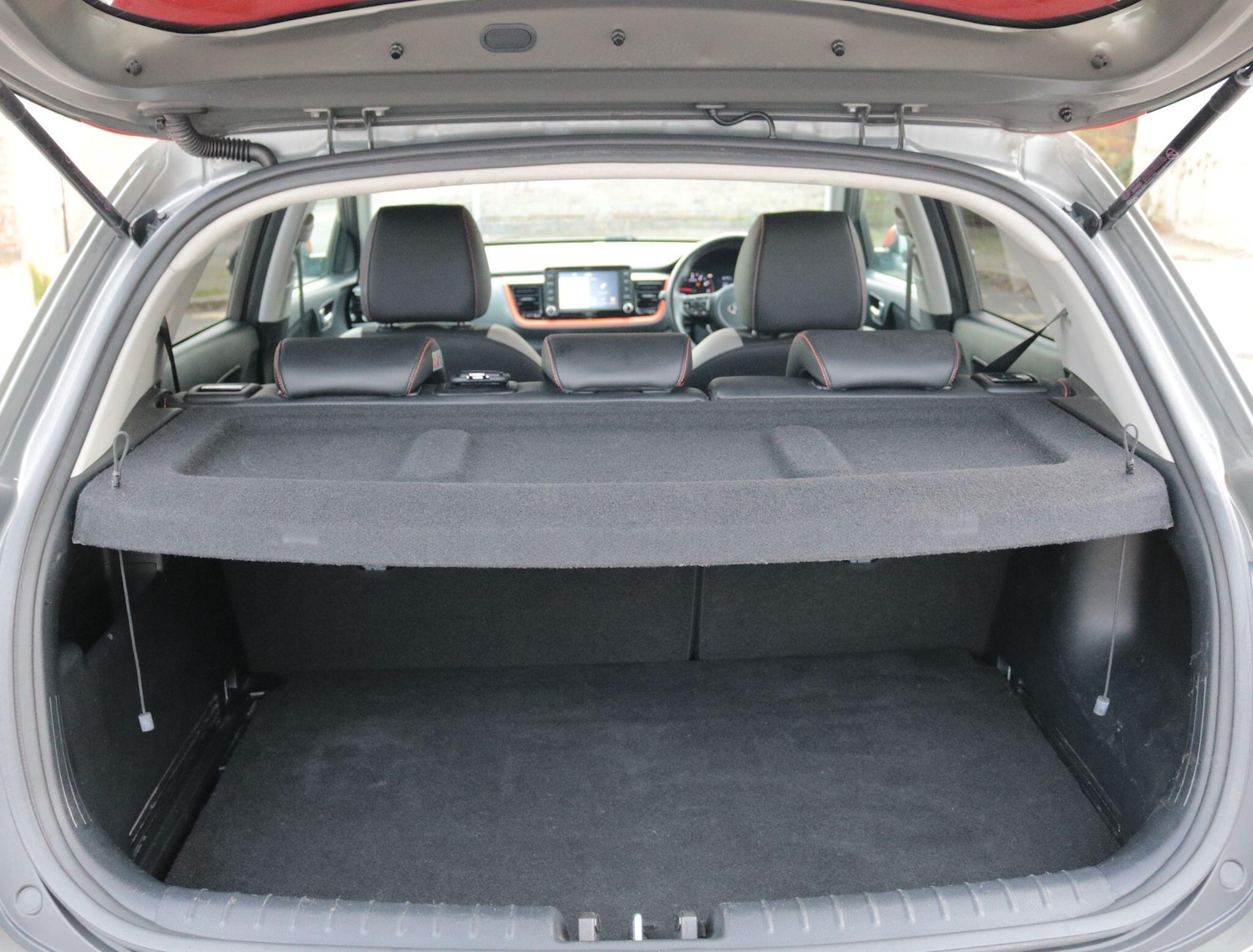 Used Kia Stonic 2018 for sale - 77599154: Photo 12