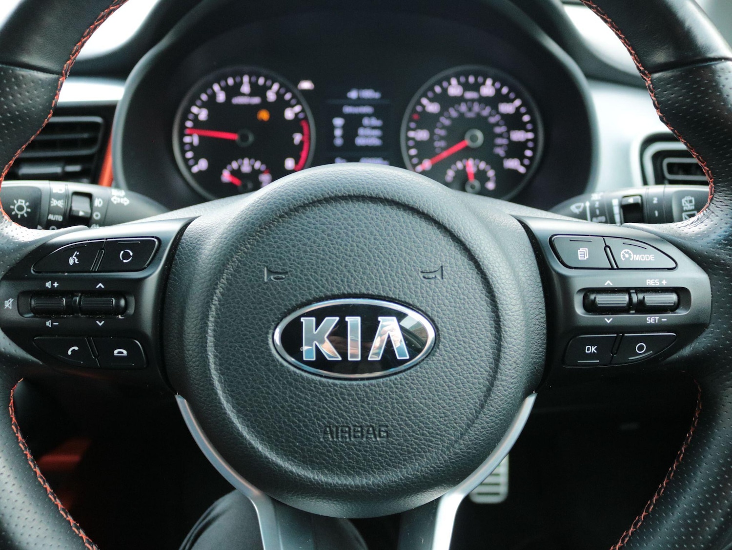 Used Kia Stonic 2018 for sale - 77599154: Photo 17