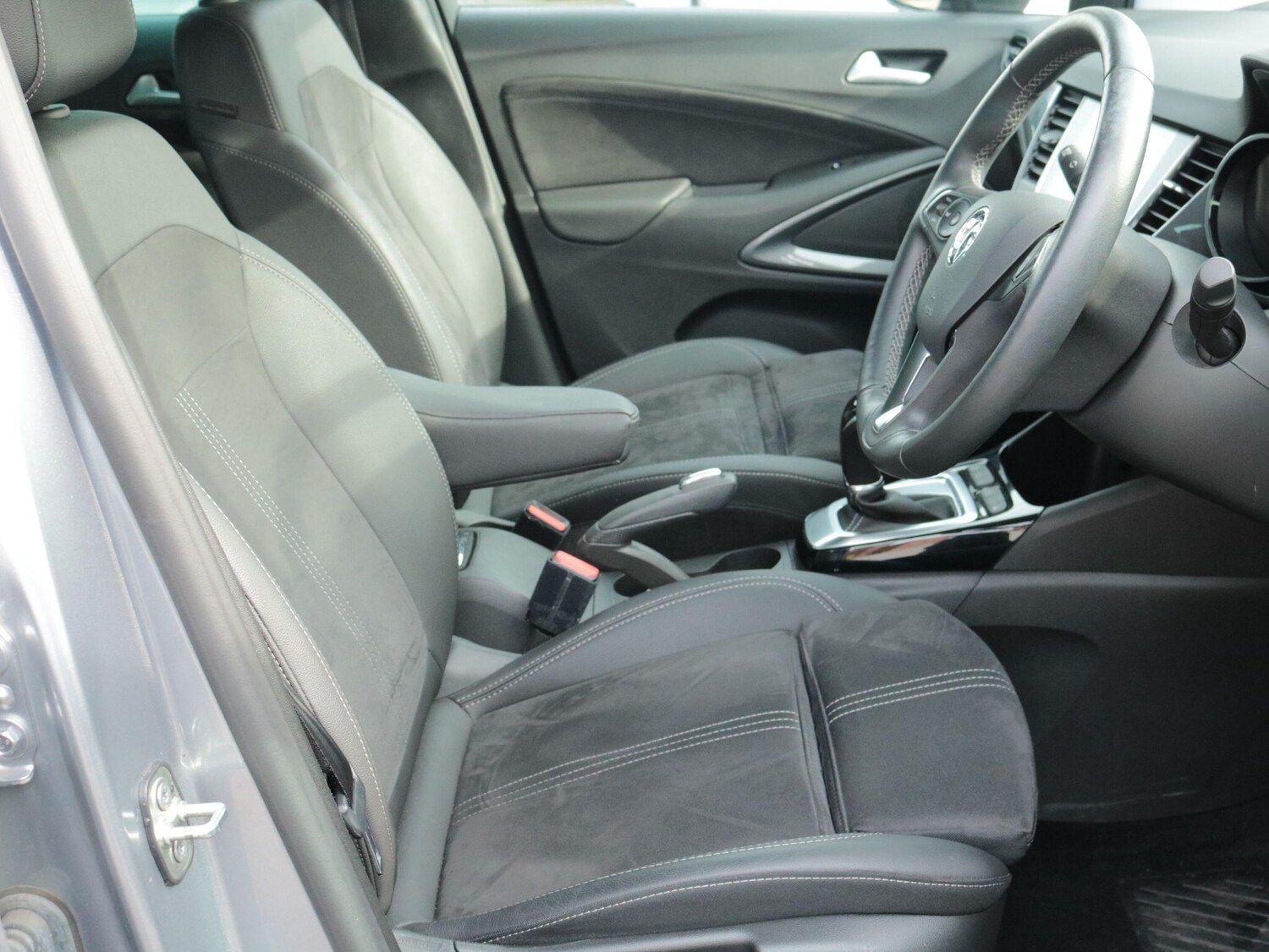 Used Vauxhall Crossland 2022 for sale - 77939951: Photo 13