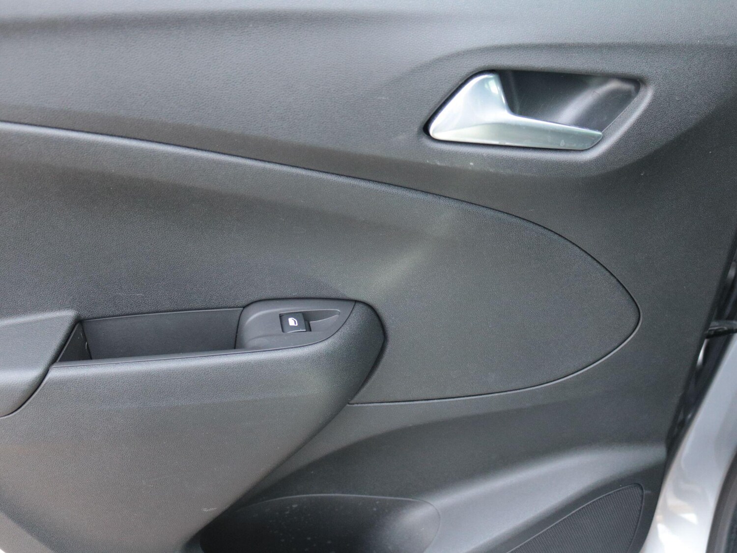 Used Vauxhall Crossland 2022 for sale - 77939951: Photo 25