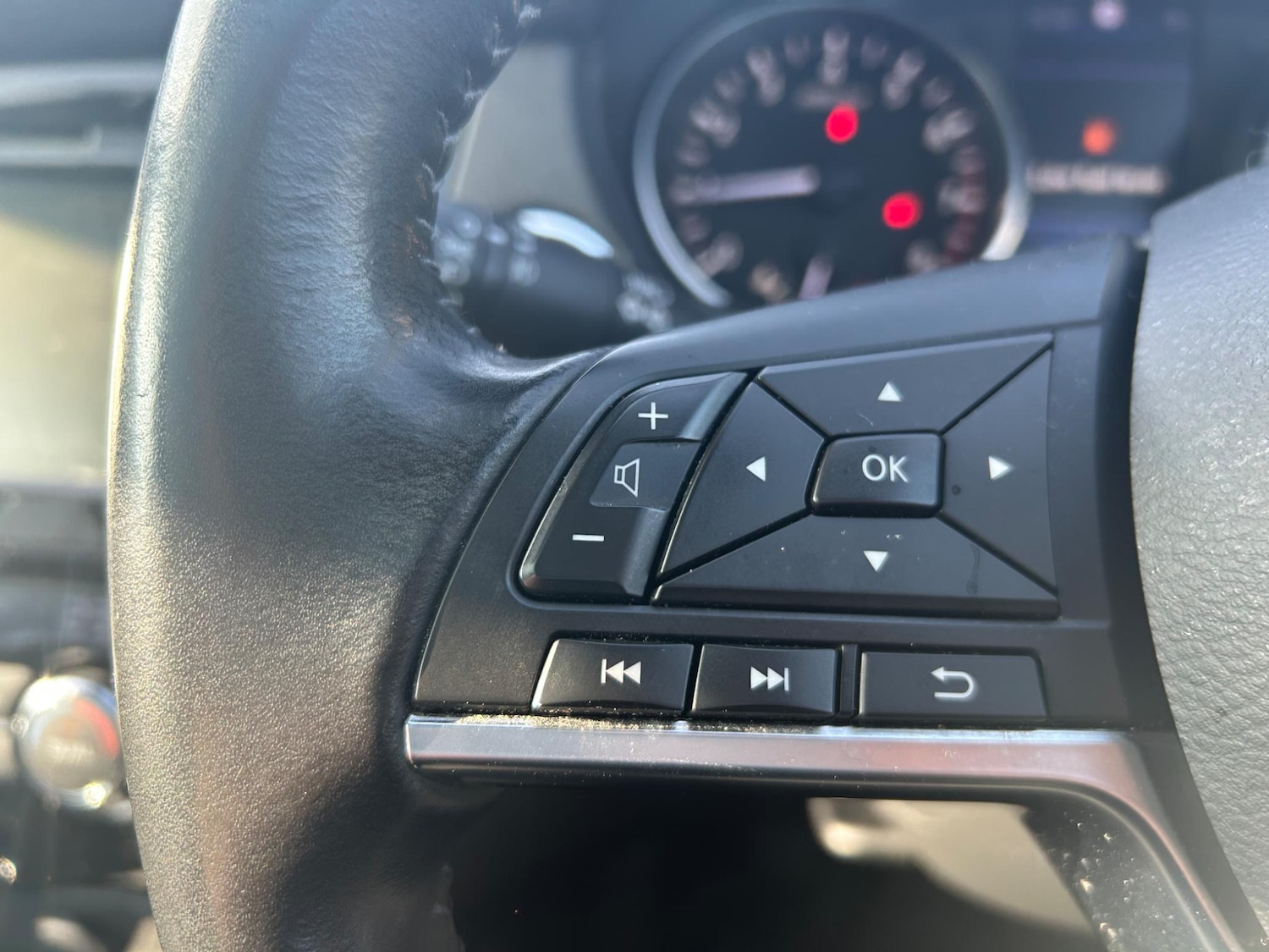 Used Nissan Qashqai for sale - 77768221: Photo 13