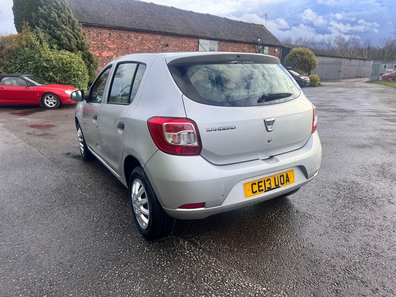 Used Dacia Sandero 2013 for sale - 77446952: Photo 10