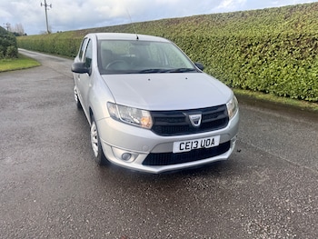 Used Dacia Sandero 2013 for sale - 77446952: Photo