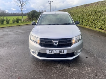 Used Dacia Sandero 2013 for sale - 77446952: Photo