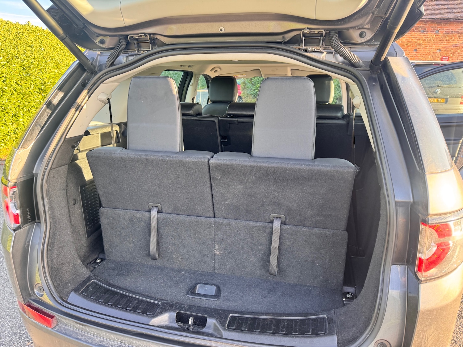 Used Land Rover Discovery Sport 2016 for sale - 76579766: Photo 21