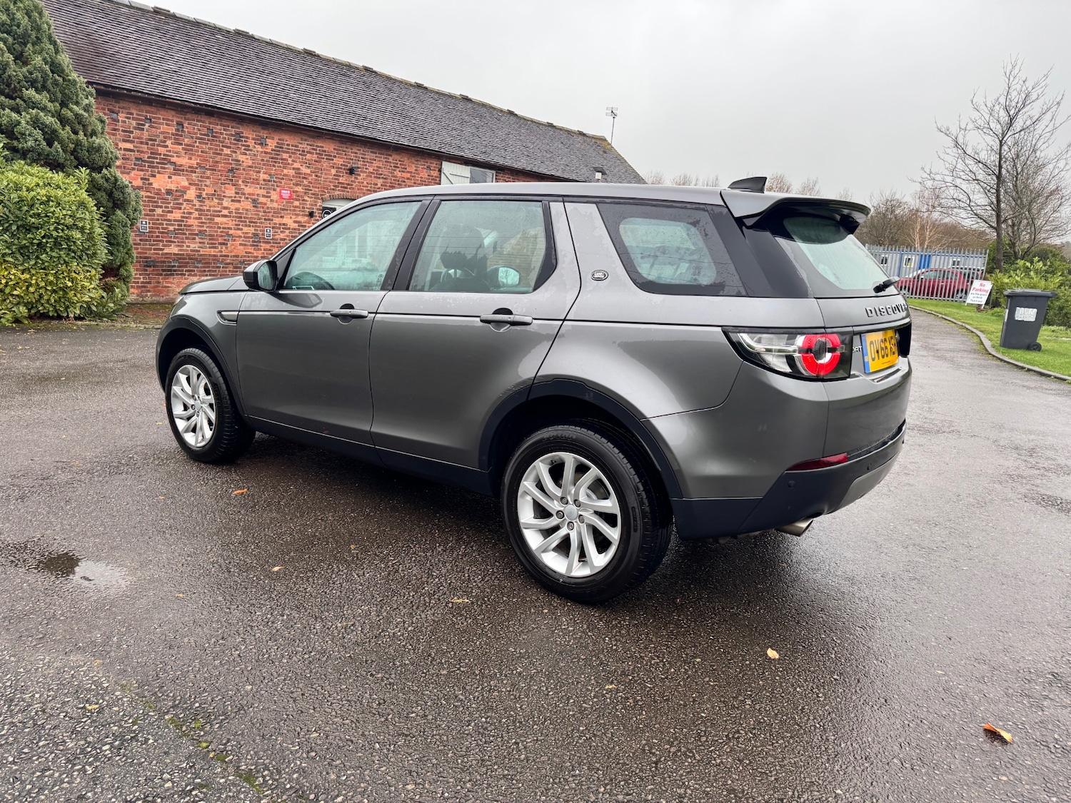 Used Land Rover Discovery Sport 2016 for sale - 76579766: Photo 9