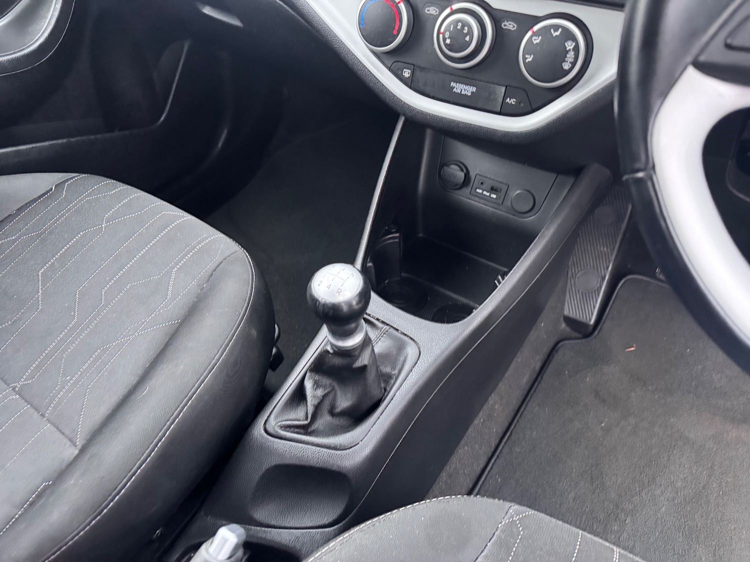 Used Kia Picanto 2014 for sale - 77533601: Photo 24