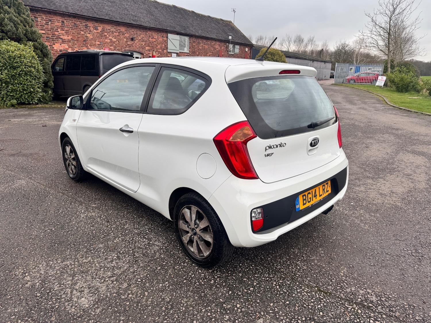 Used Kia Picanto 2014 for sale - 77533601: Photo 9