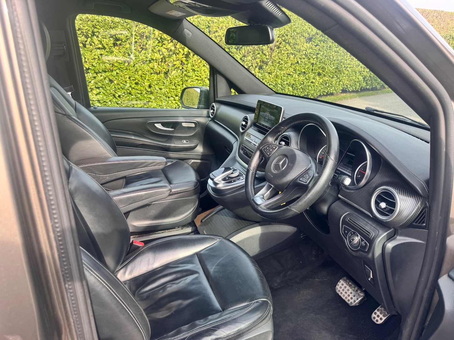 Used Mercedes-Benz V-Class 2017 for sale - 77965486: Photo 16