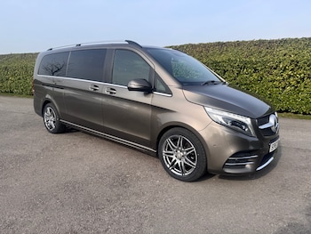 Used Mercedes-Benz V-Class 2017 for sale - 77965486: Photo