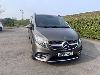 Used Mercedes-Benz V-Class 2017 for sale - 77965486: Photo
