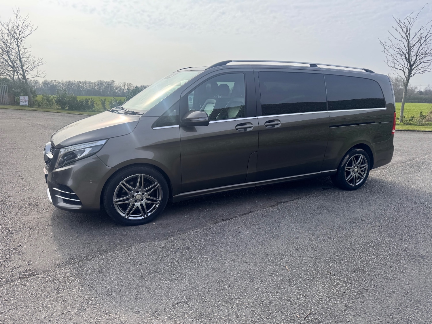 Used Mercedes-Benz V-Class 2017 for sale - 77965486: Photo 8