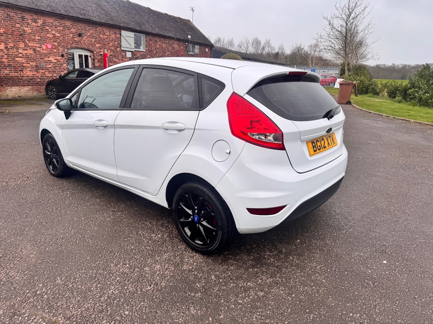 Used Ford Fiesta 2012 for sale - 77848124: Photo 9