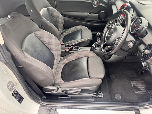Used MINI Hatch 2014 for sale - 76265804: Photo 21