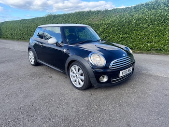 Used MINI Hatch 2010 for sale - 76117381: Photo 2
