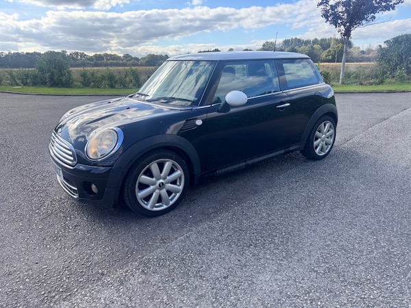 Used MINI Hatch 2010 for sale - 76117381: Photo 9