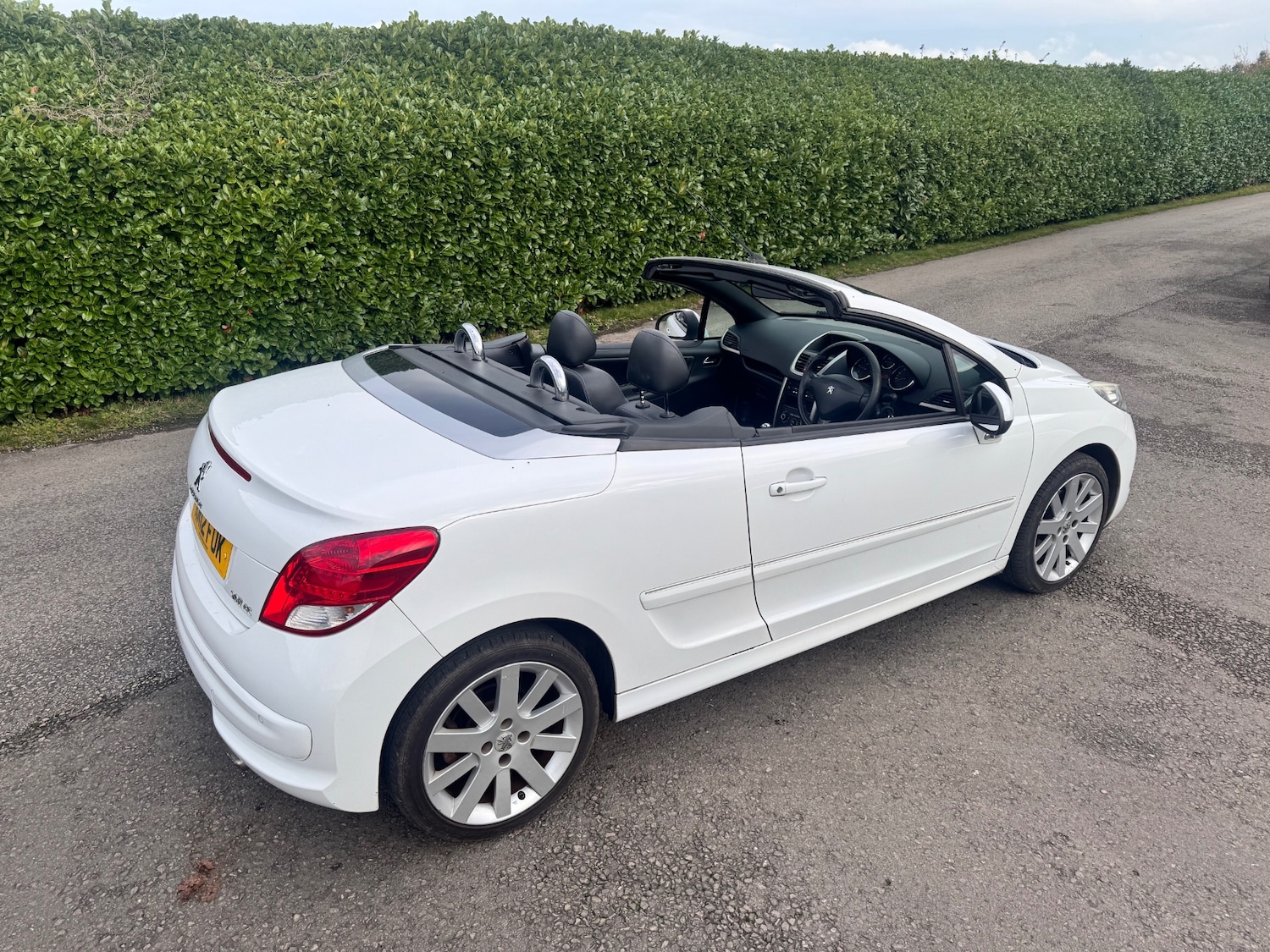 Used Peugeot 207 2012 for sale - 76506040: Photo 11