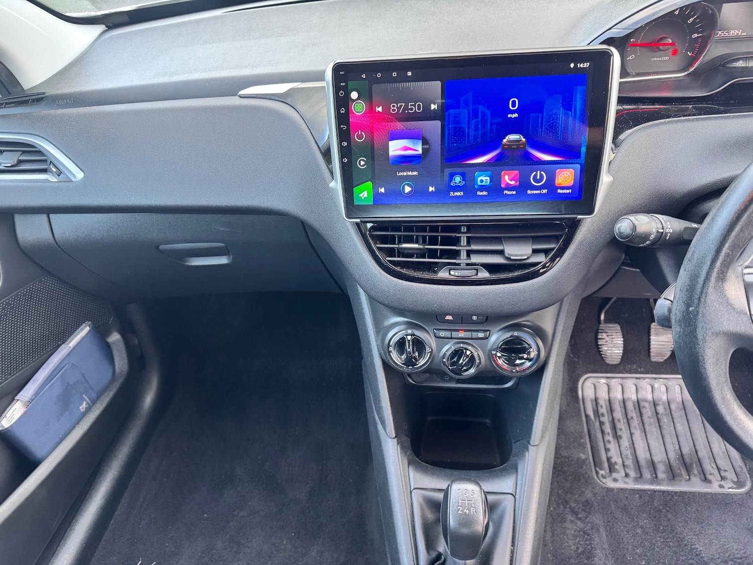 Used Peugeot 208 2013 for sale - 77107756: Photo 22