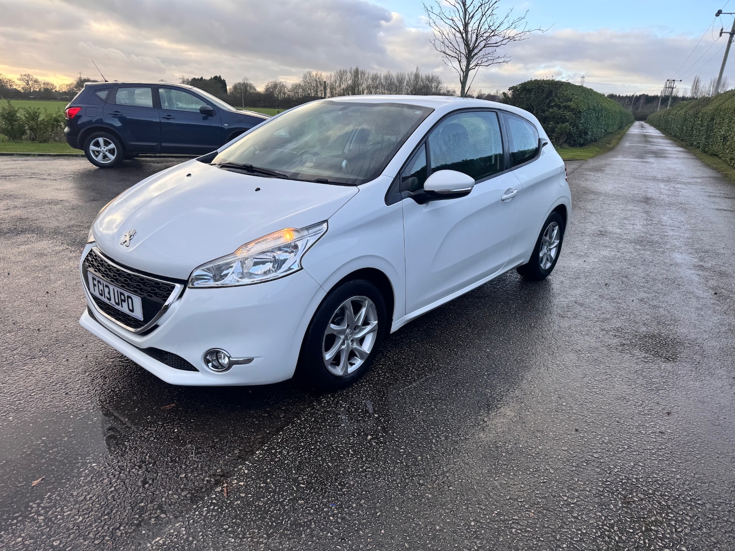 Used Peugeot 208 2013 for sale - 77107756: Photo 7