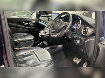 Used Mercedes-Benz V-Class 2017 for sale - 79653020: Photo