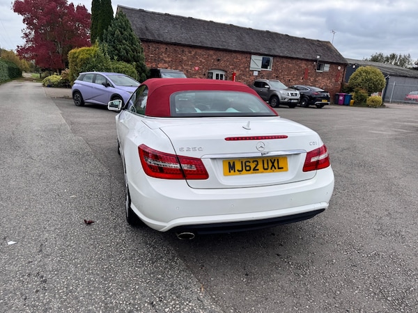 Used Mercedes-Benz E-Class 2012 for sale - 76209050: Photo 14