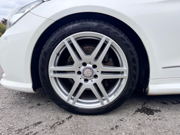 Used Mercedes-Benz E-Class 2012 for sale - 76209050: Photo 25