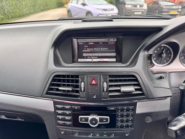 Used Mercedes-Benz E-Class 2012 for sale - 76209050: Photo 33