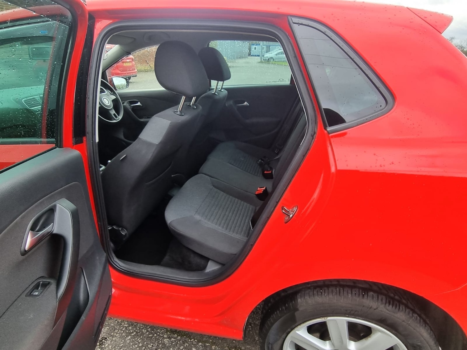 Used Volkswagen Polo 2014 for sale - 78131872: Photo 28